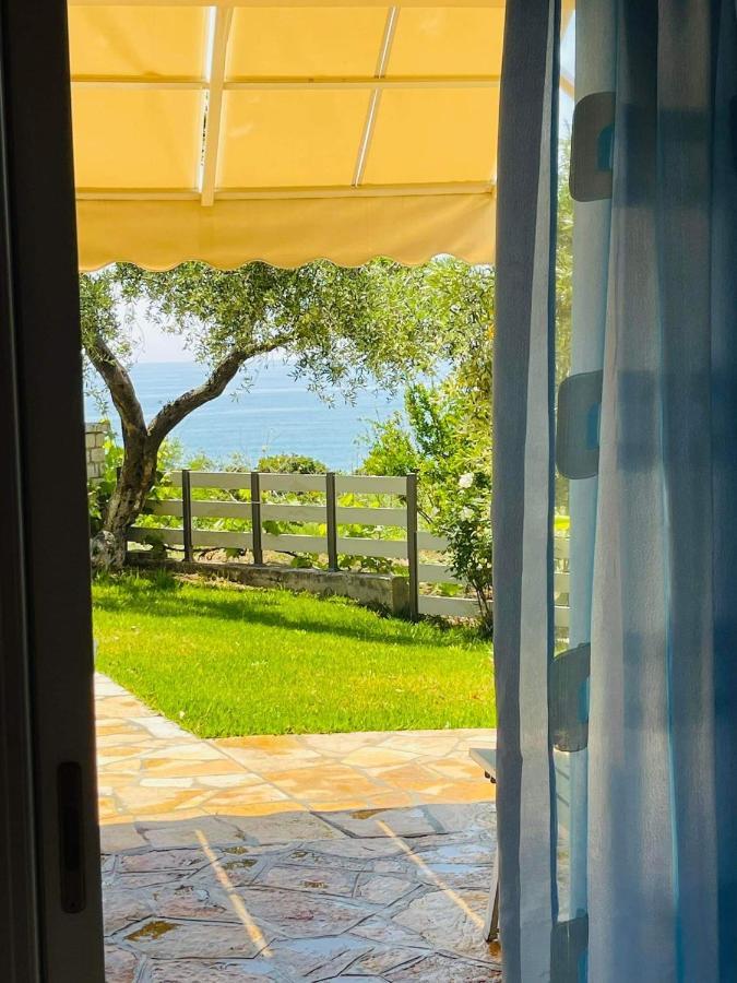 Triantis Apartments Lygia  Bagian luar foto