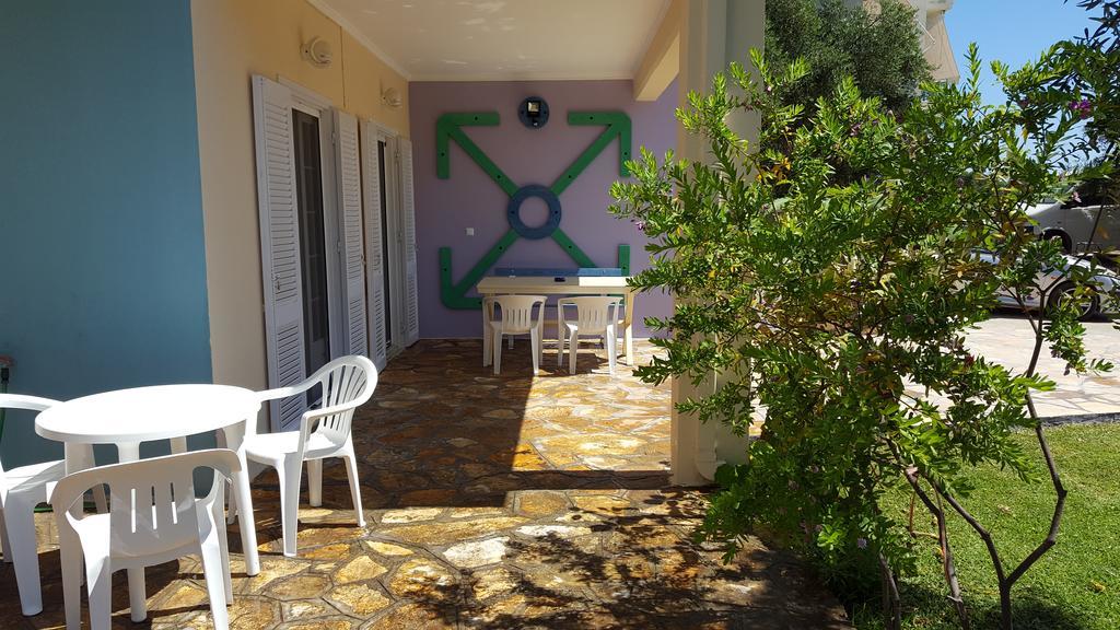 Triantis Apartments Lygia  Bagian luar foto